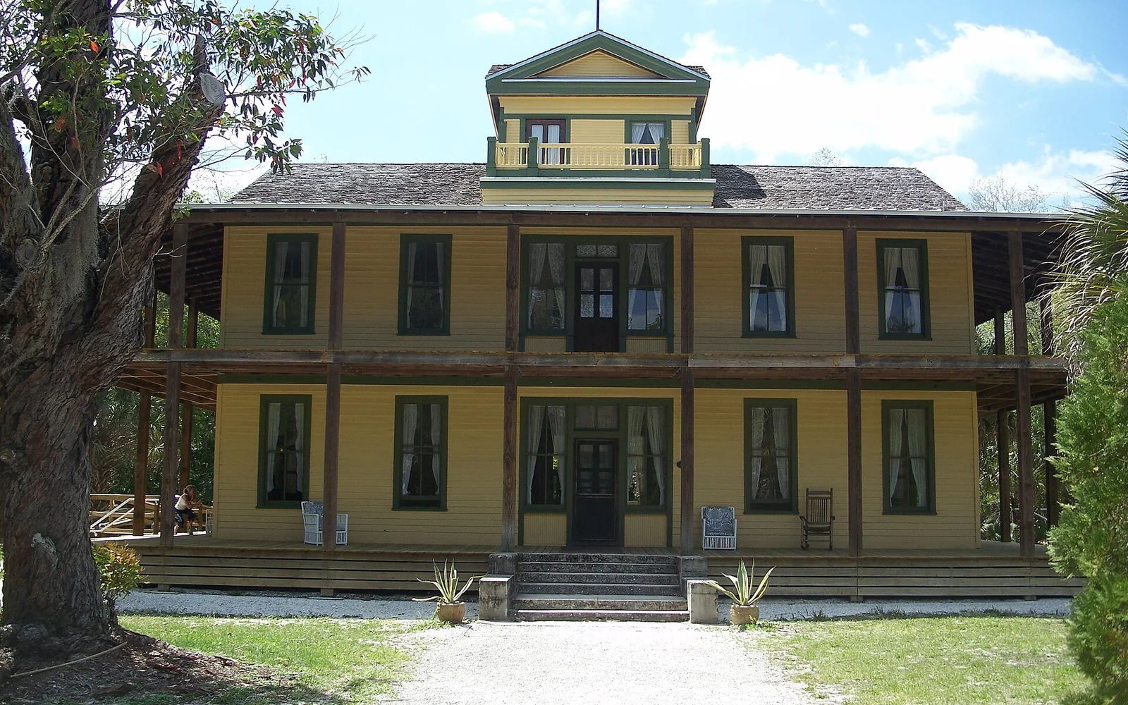 Estero 1031 Exchange